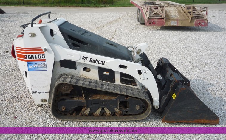 image for item 2048 2007 Bobcat MT55 mini track loader