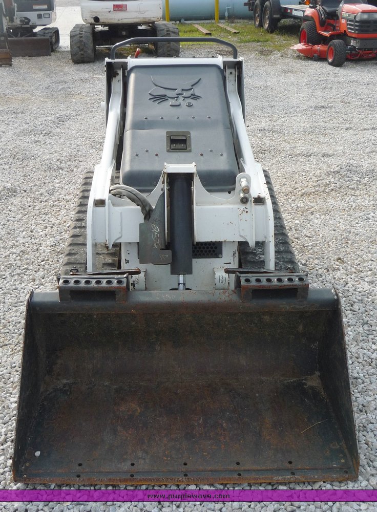image for item 2048 2007 Bobcat MT55 mini track loader