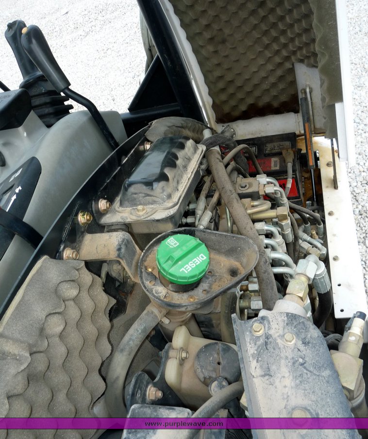 image for item 2049 2006 Bobcat 328G mini excavator