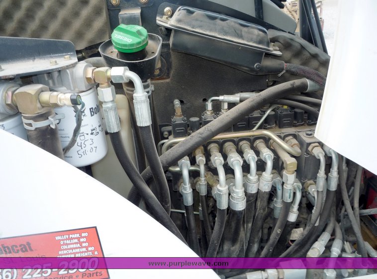 image for item 2049 2006 Bobcat 328G mini excavator