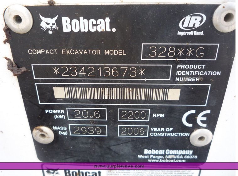 image for item 2049 2006 Bobcat 328G mini excavator