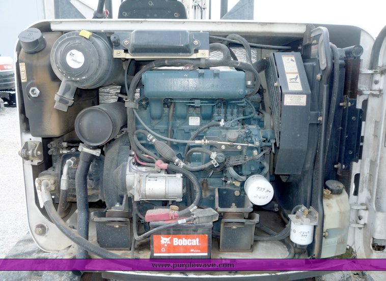 image for item 2050 2005 Bobcat 341G mini excavator