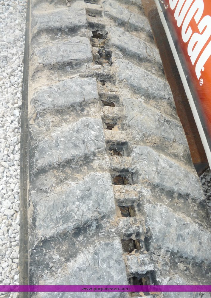 image for item 2050 2005 Bobcat 341G mini excavator