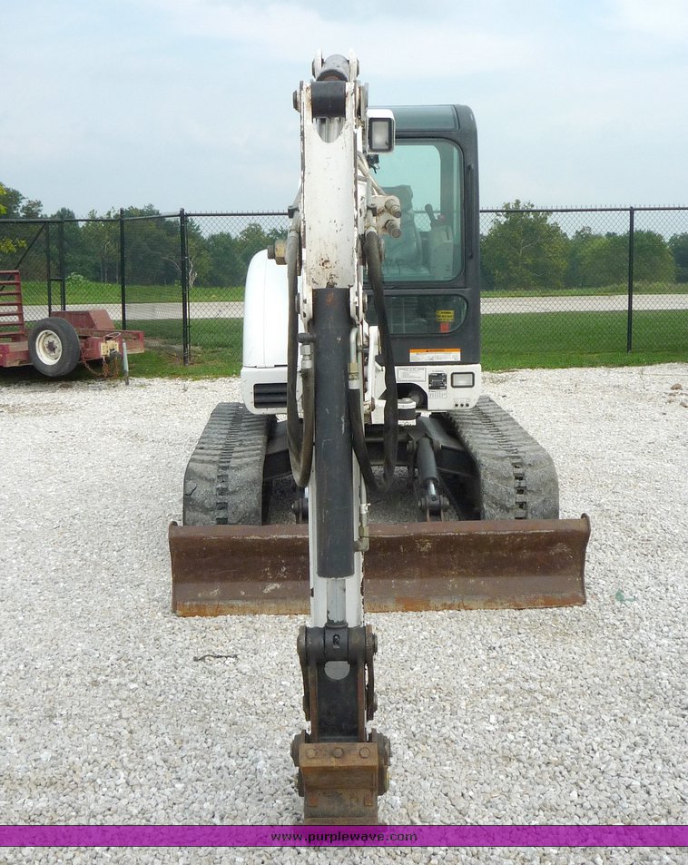 image for item 2051 2006 Bobcat 337G compact excavator