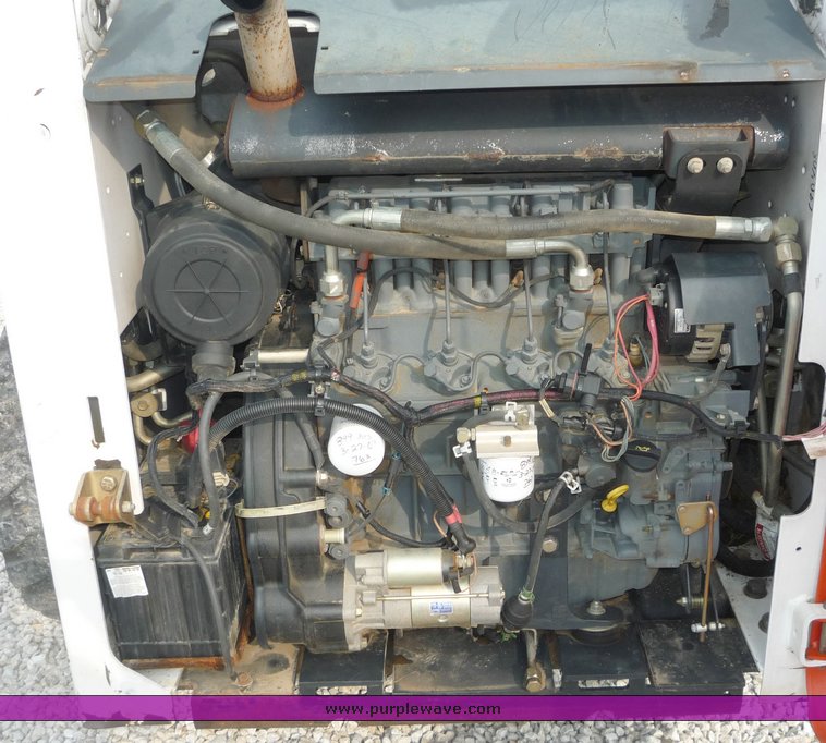 image for item 2052 2002 Bobcat S250 skid steer