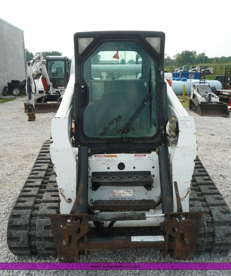 image for item 2055 2005 Bobcat T300 skid steer