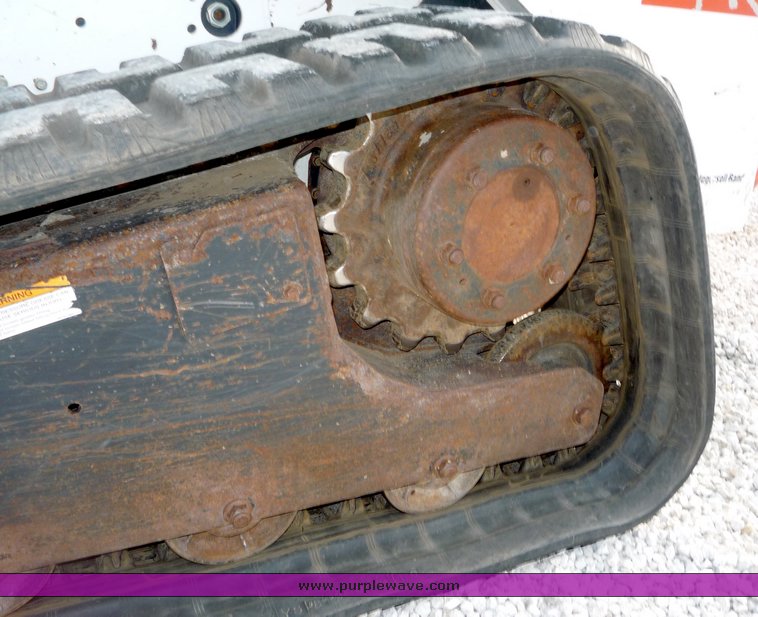 image for item 2055 2005 Bobcat T300 skid steer