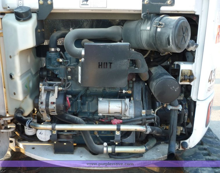 image for item 2057 2005 Bobcat 435 compact excavator