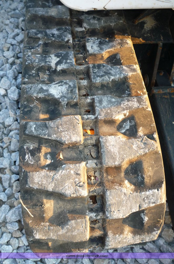 image for item 2059 2005 Bobcat 331E excavator<br />&middot; 1,049 hours on gauge<br />&middot; 40 hp diesel engine<br />&middot; Key-less ignition