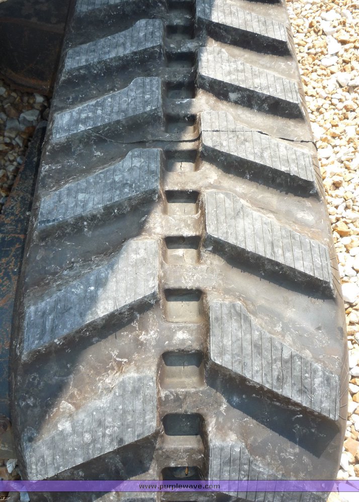 image for item 2270 2005 Bobcat 430AG excavator