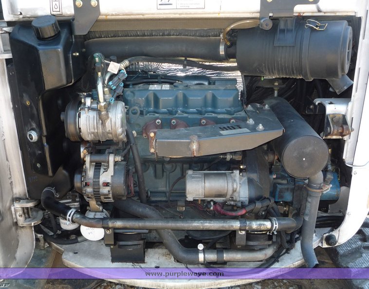 image for item 2270 2005 Bobcat 430AG excavator