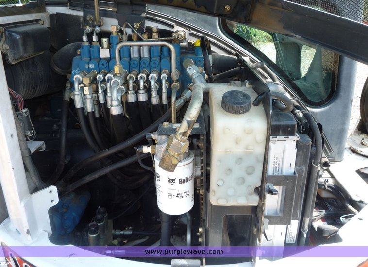 image for item 2270 2005 Bobcat 430AG excavator