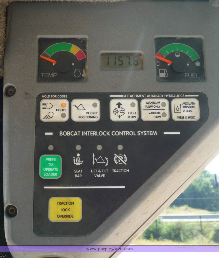 image for item 2271 2006 Bobcat T250 skid steer