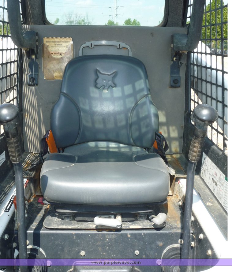 image for item 2271 2006 Bobcat T250 skid steer