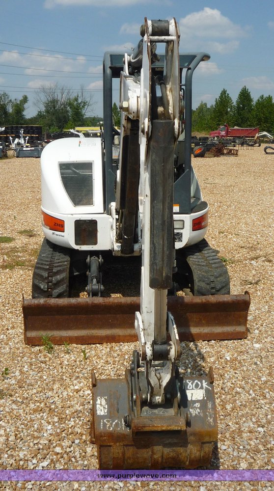 image for item 2273 2004 Bobcat 430G excavator