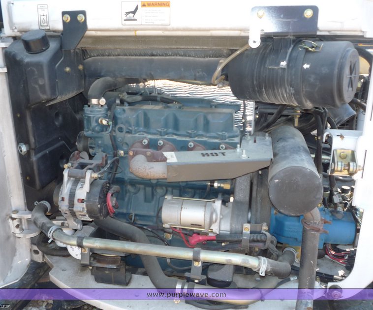 image for item 2273 2004 Bobcat 430G excavator