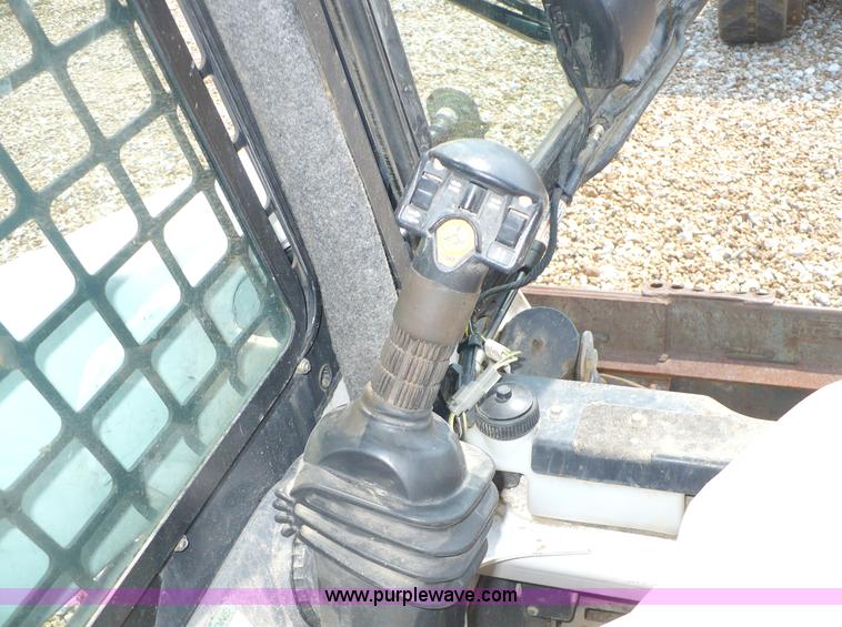 image for item 2274 2004 Bobcat T250 skid steer