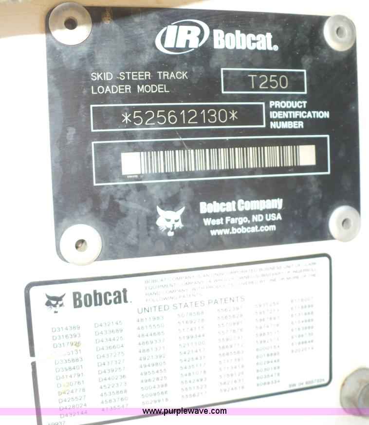 image for item 2274 2004 Bobcat T250 skid steer