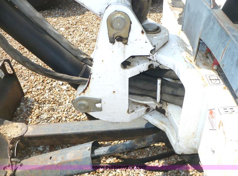 image for item 2275 2000 Bobcat 331 compact track excavator