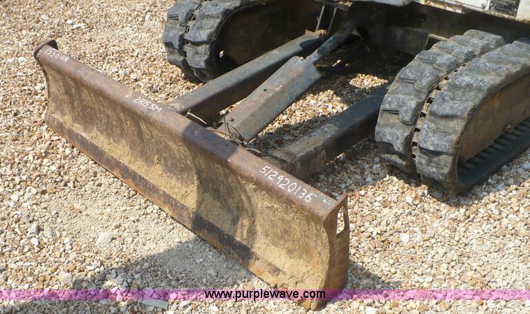 image for item 2275 2000 Bobcat 331 compact track excavator