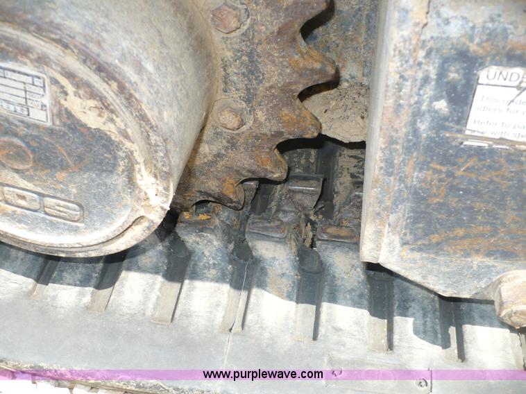 image for item 2275 2000 Bobcat 331 compact track excavator