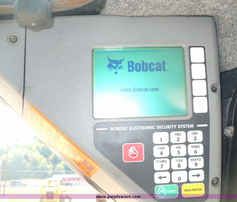 image for item 2276 2008 Bobcat S250 skid steer