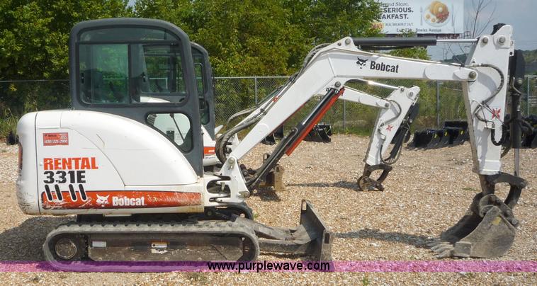 image for item 2279 2006 Bobcat 331E excavator