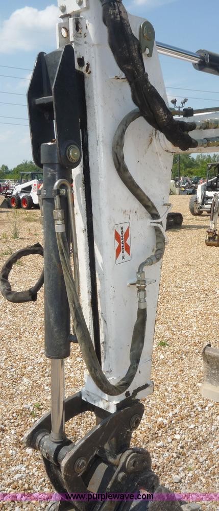 image for item 2279 2006 Bobcat 331E excavator