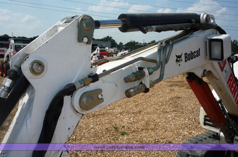 image for item 2281 2006 Bobcat 325EX excavator