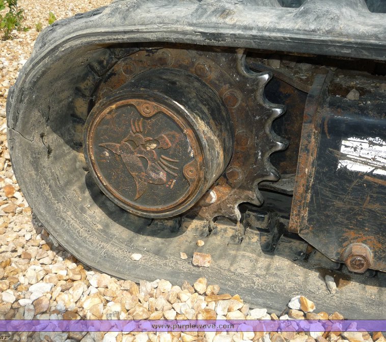 image for item 2281 2006 Bobcat 325EX excavator