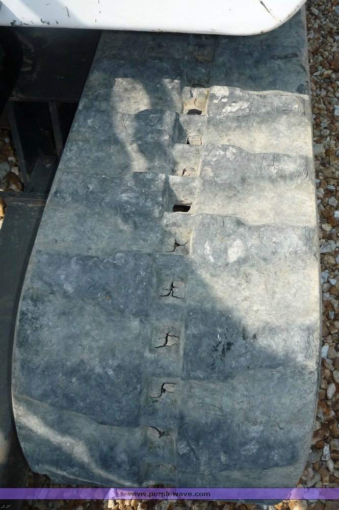 image for item 2281 2006 Bobcat 325EX excavator