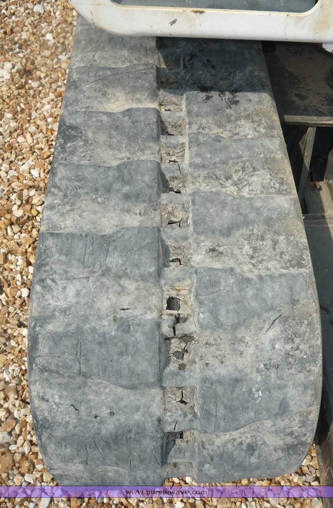 image for item 2281 2006 Bobcat 325EX excavator