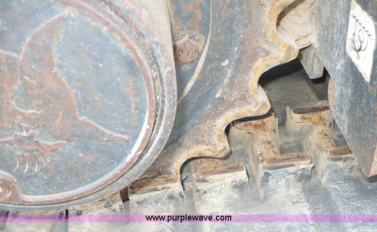 image for item 2282 2004 Bobcat 341G excavator