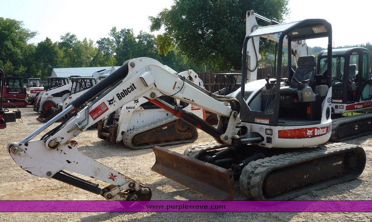 image for item 2283 2004 Bobcat 435G excavator