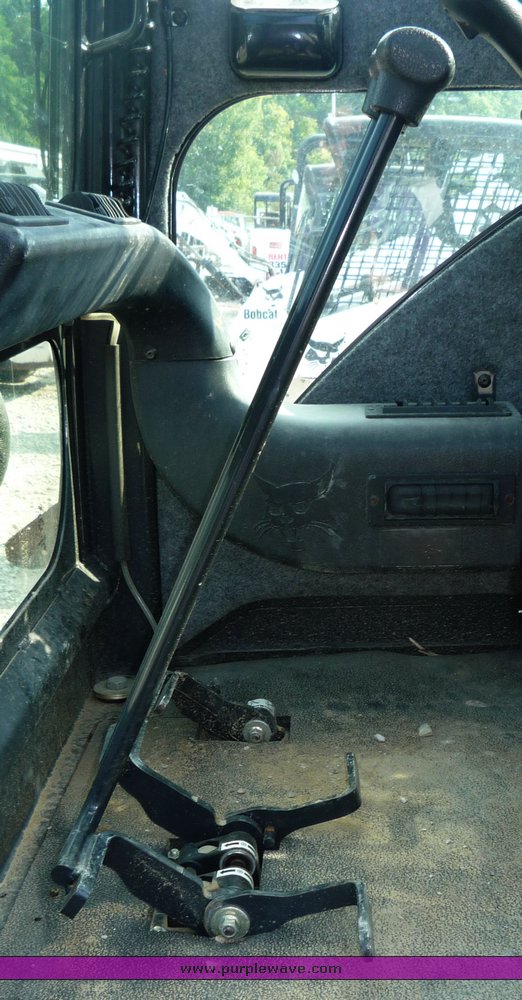 image for item 2284 2006 Bobcat 341G excavator