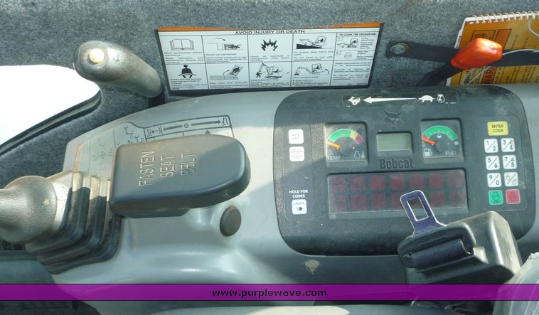 image for item 2284 2006 Bobcat 341G excavator