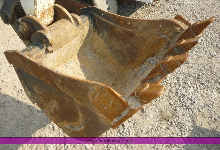 image for item 2284 2006 Bobcat 341G excavator