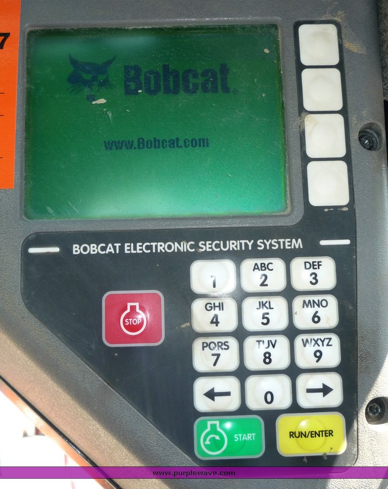 image for item 2285 2005 Bobcat T300 skid steer