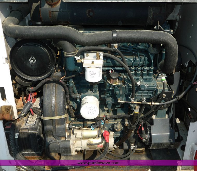 image for item 2285 2005 Bobcat T300 skid steer