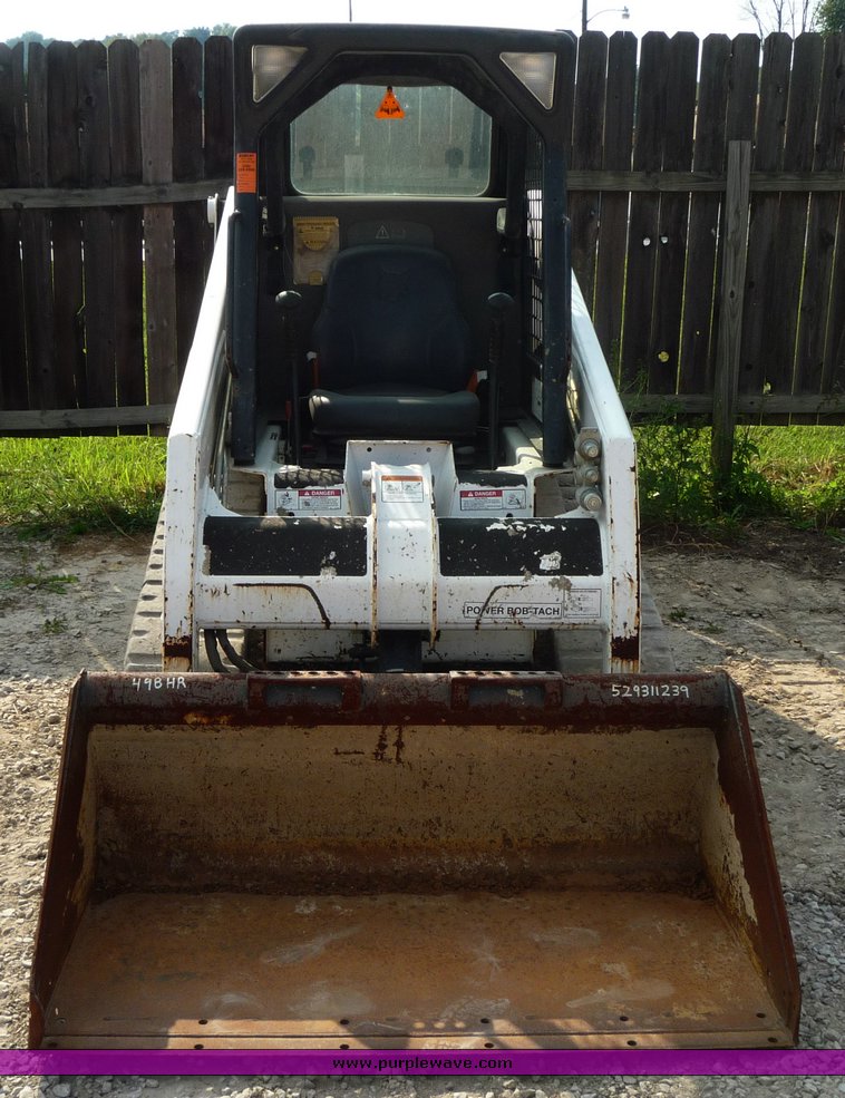 image for item 2286 2006 Bobcat T140 skid steer