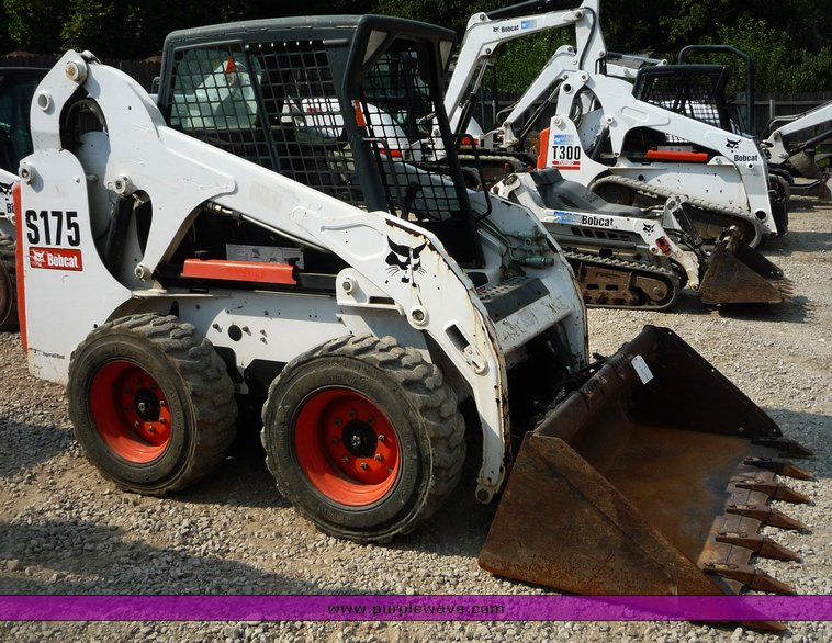 image for item 2289 2006 Bobcat S175 skid steer