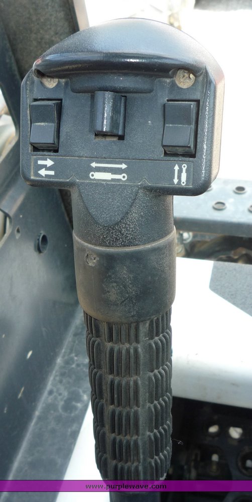 image for item 2289 2006 Bobcat S175 skid steer