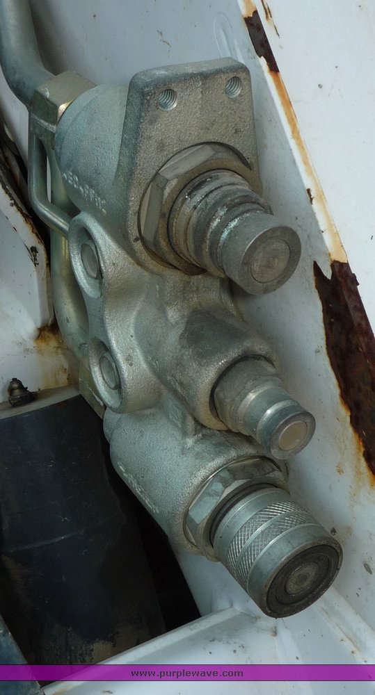 image for item 2289 2006 Bobcat S175 skid steer