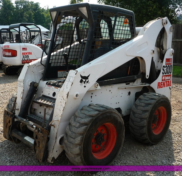 image for item 2291 2006 Bobcat S300 skid steer