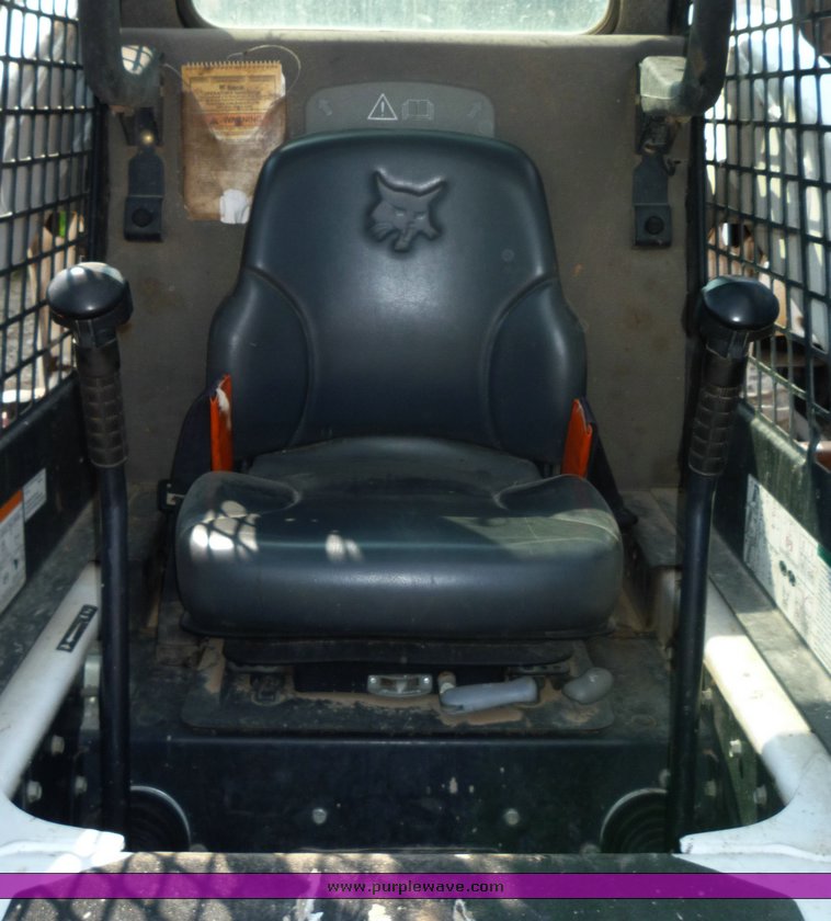 image for item 2291 2006 Bobcat S300 skid steer