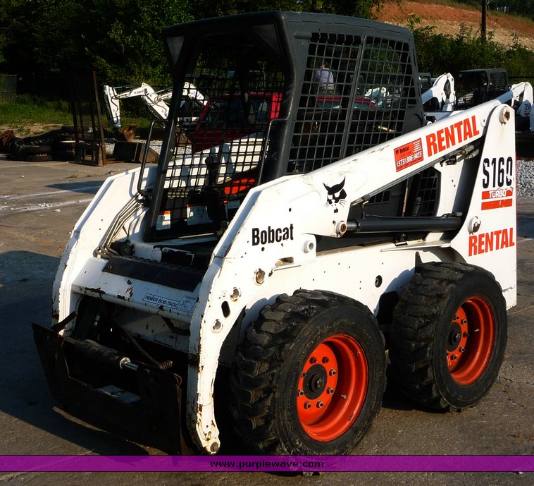 image for item 2293 2004 Bobcat S160 skid steer