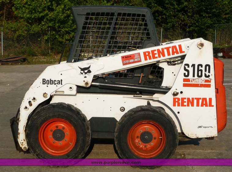 image for item 2293 2004 Bobcat S160 skid steer