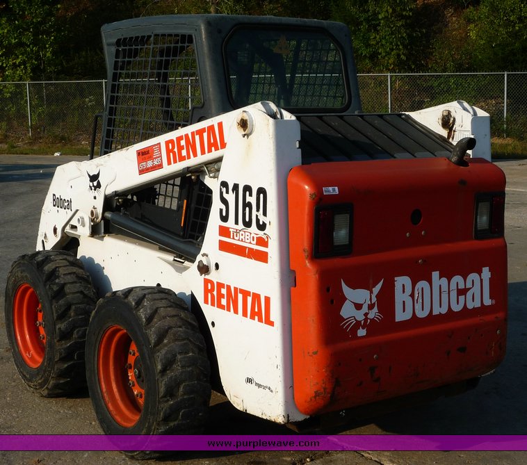 image for item 2293 2004 Bobcat S160 skid steer