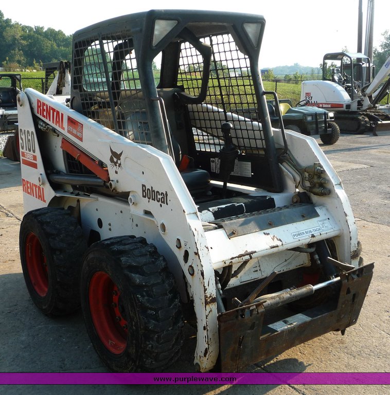 image for item 2293 2004 Bobcat S160 skid steer