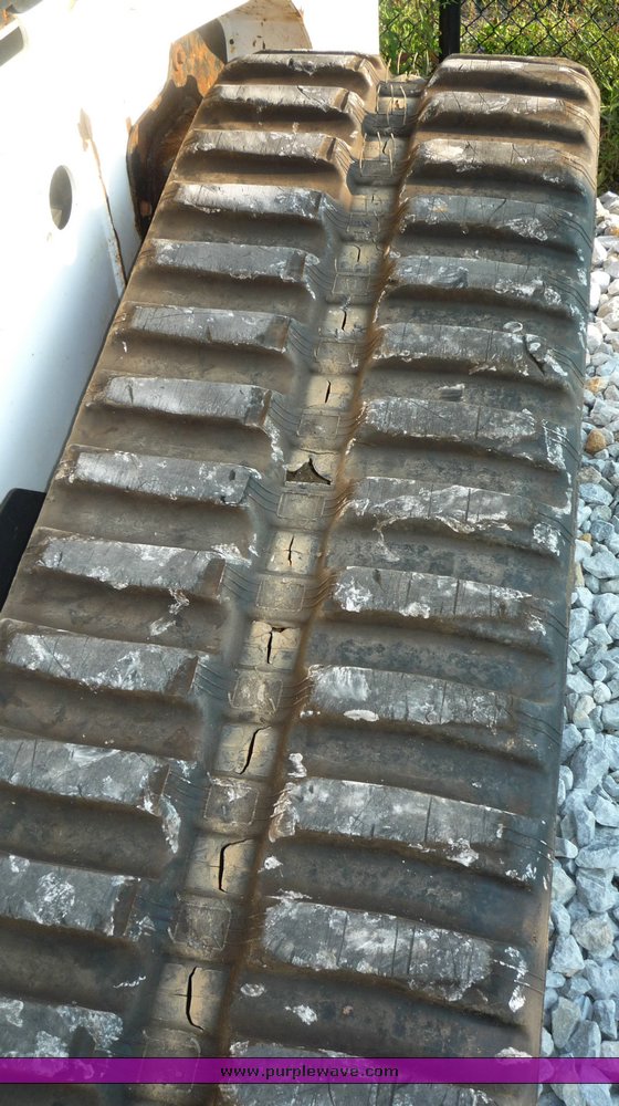 image for item 2294 2006 Bobcat T300 skid steer